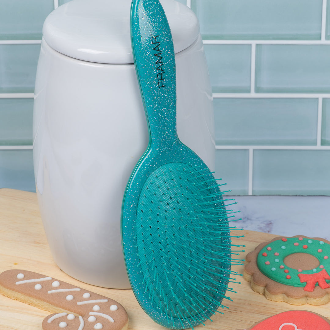 FRAMAR Cookie Cutter Detangle Brush - Frosting